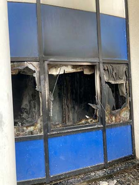 Incendie et vandalisme de Mairie